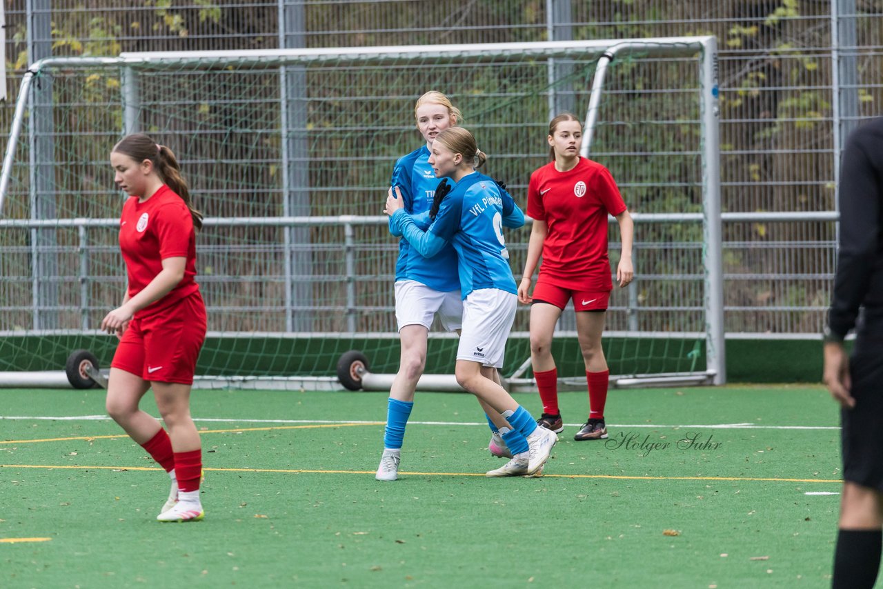 Bild 334 - wBJ VfL Pinneberg - Eimsbuettler TV2 : Ergebnis: 3:5